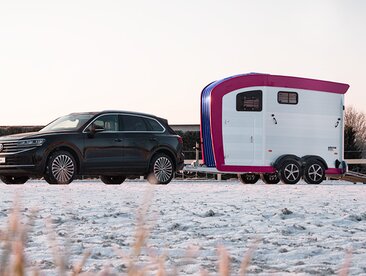 Humbaur Areion with towing vehicle | © Humbaur GmbH