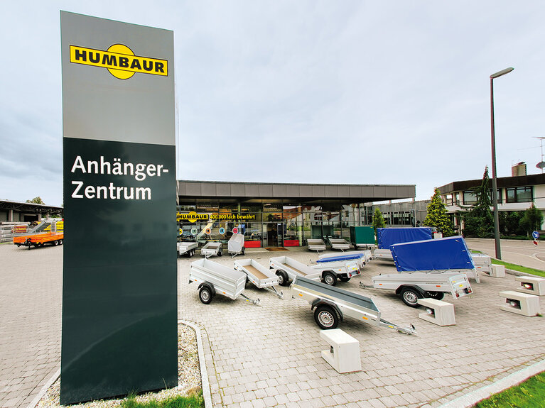 Opening van de Humbaur factory outlet in het trailercentrum in Gersthofen | © Humbaur GmbH