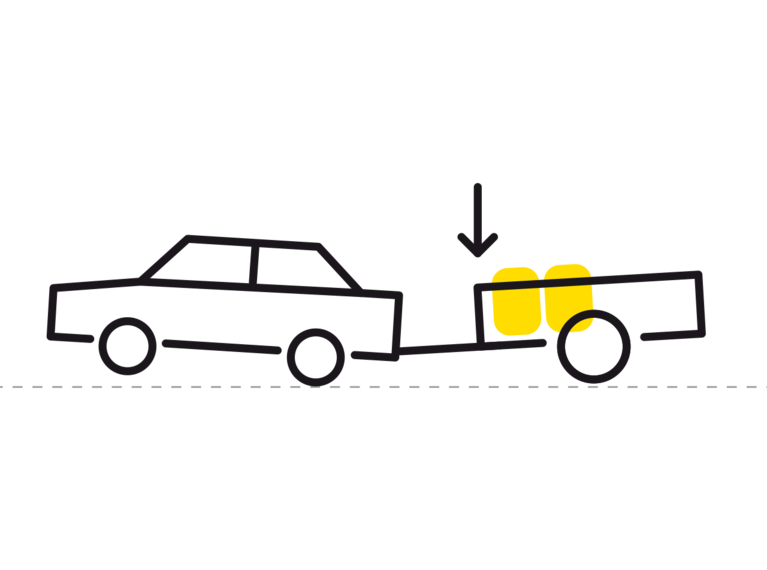 Onjuiste bevestiging van de lading van de autotrailer | © Humbaur GmbH